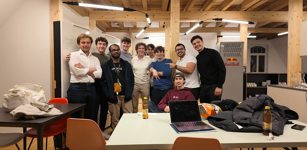 Teilnehmende des ersten Applied-AI-Batches in St. Gallen